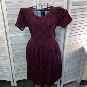 🆕💙Lularoe- Navy & Red Amelia